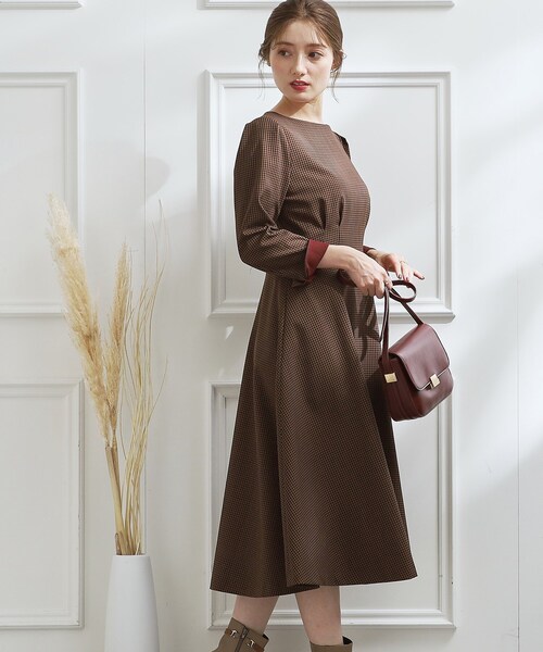 couture brooch（クチュールブローチ）の「◆【自分好みに七変化】配色ポイントワンピース（ワンピース・レディース・ブラウン系2/ベージュ系1・38/42/40/36）」の4枚目の写真