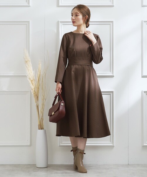 couture brooch（クチュールブローチ）の「◆【自分好みに七変化】配色ポイントワンピース（ワンピース・レディース・ブラウン系2/ベージュ系1・38/42/40/36）」の6枚目の写真