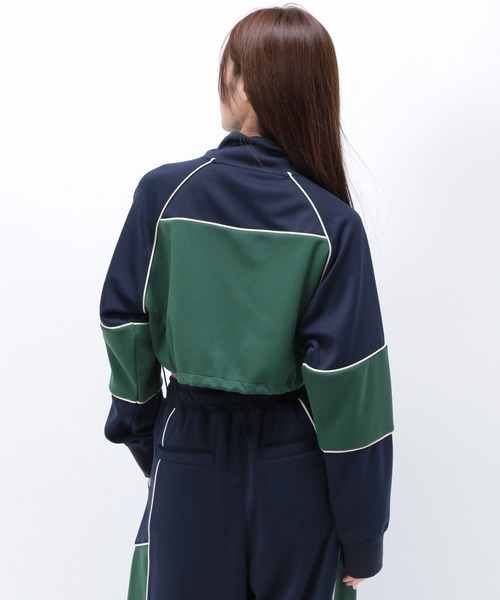 Anui（アニュイ）の「【TGC teen 着用アイテム/UNISEX】ルーズトラックジャケット（ナイロンジャケット・レディース・ブラック/ネイビー・S/M）」の12枚目の写真