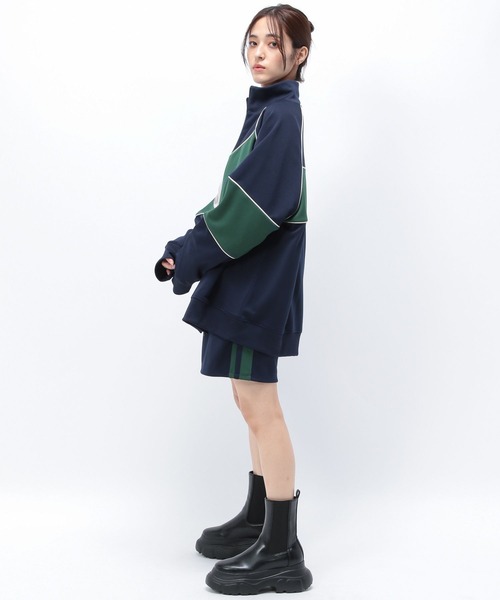 Anui（アニュイ）の「【TGC teen 着用アイテム/UNISEX】ルーズトラックジャケット（ナイロンジャケット・レディース・ブラック/ネイビー・S/M）」の16枚目の写真