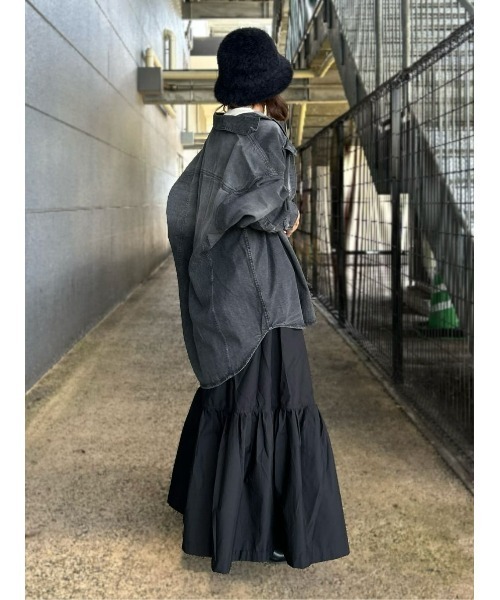 BACK NUMBER(バックナンバー)の「【BACK NUMBER】フラップポケットデニムシャツ(シャツ/ブラウス・レディース・ブラック・M)」の12枚目の写真