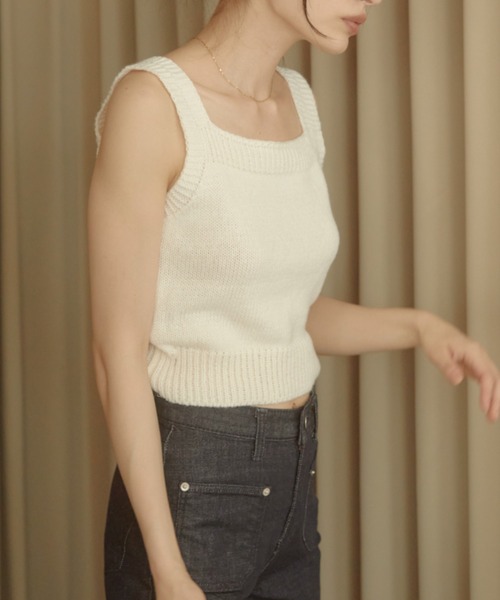 ACYM(アシーム)の「Mini knit ビスチェ(タンクトップ・レディース・ブラック/ホワイト・FREE)」の12枚目の写真