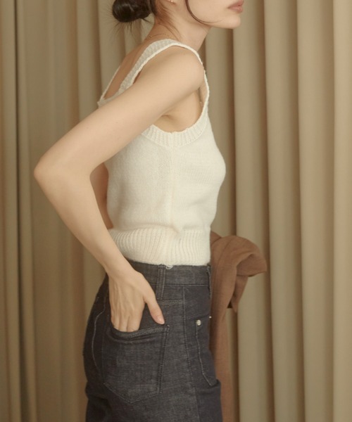 ACYM(アシーム)の「Mini knit ビスチェ(タンクトップ・レディース・ブラック/ホワイト・FREE)」の17枚目の写真