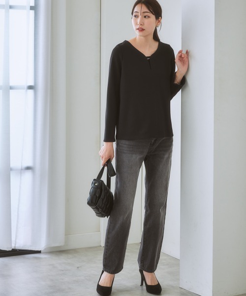 7days Life Styling（セブンデイズライフスタイリング）の「【裏側起毛であったか】ゴールドパーツ使いトップス（Tシャツ/カットソー・レディース・サックスブルー系/ブラック/アイボリー/オフホワイト・LL/3L/M/L/S）」の10枚目の写真