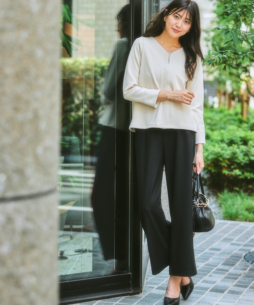 7days Life Styling（セブンデイズライフスタイリング）の「【裏側起毛であったか】ゴールドパーツ使いトップス（Tシャツ/カットソー・レディース・サックスブルー系/ブラック/アイボリー/オフホワイト・LL/3L/M/L/S）」の14枚目の写真