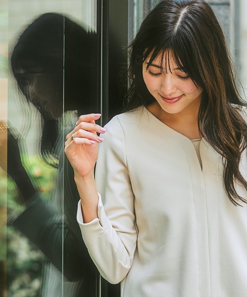 7days Life Styling（セブンデイズライフスタイリング）の「【裏側起毛であったか】ゴールドパーツ使いトップス（Tシャツ/カットソー・レディース・サックスブルー系/ブラック/アイボリー/オフホワイト・LL/3L/M/L/S）」の15枚目の写真