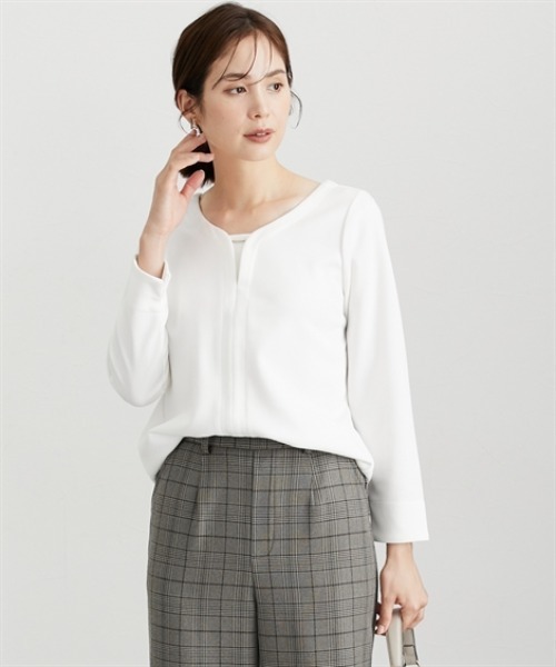 7days Life Styling（セブンデイズライフスタイリング）の「【裏側起毛であったか】ゴールドパーツ使いトップス（Tシャツ/カットソー・レディース・サックスブルー系/ブラック/アイボリー/オフホワイト・LL/3L/M/L/S）」の8枚目の写真