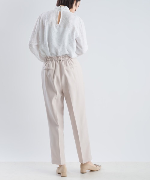PICCIN(ピッチン)の「ラメフィルムサッカーハイネックブラウス(シャツ/ブラウス・レディース・ネイビー/オフホワイト・M)」の10枚目の写真