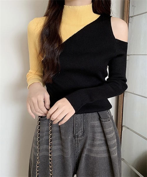 FREE STYLISTS(フリー スタイリスト)の「肩オープン配色リブニットトップス(ニット/セーター・レディース・ホワイト/ブラック×グリーン/ブラック×イエロー/ブラック×ベージュ/ブラック×グレー・FREE)」の4枚目の写真