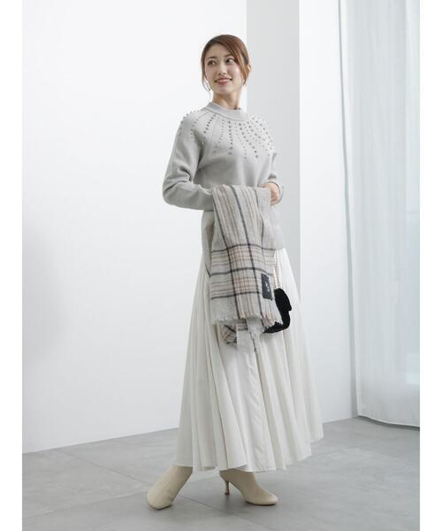 Te chichi(テチチ)の「求心ビジューニットプルオーバー(ニット/セーター・レディース・グレー/ブラック・F)」の7枚目の写真