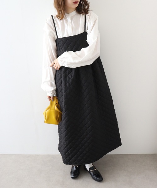 &soiree(アンドソワレ)の「&soiree キルティングキャミワンピース(ワンピース・レディース・アイボリー/ブラック・FREE)」の9枚目の写真