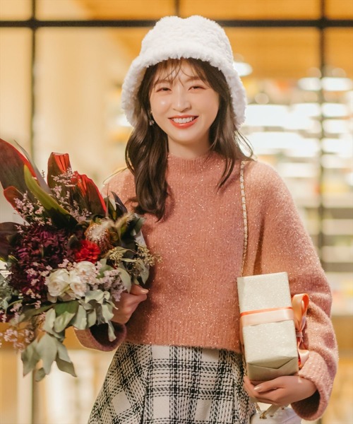 neco  WILLSELECTION  フワラメシシュウニット Chez toi（シェトワ） ニット セーター ラメフェザーモールネッププル