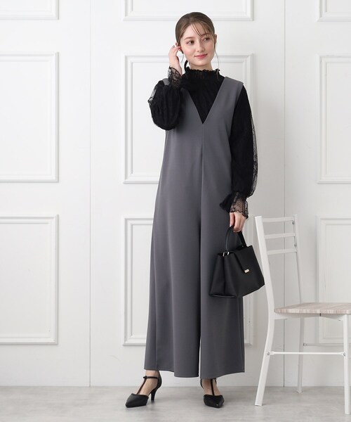 index（インデックス）の「◆≪通勤・セレモニー対応≫ 前後2way/カットジョーゼットサロペット【イージーケア/洗濯機洗い可】（サロペット/オーバーオール・レディース・チャコールグレー/ナチュラル/ブラック・36/38/42/40）」の5枚目の写真