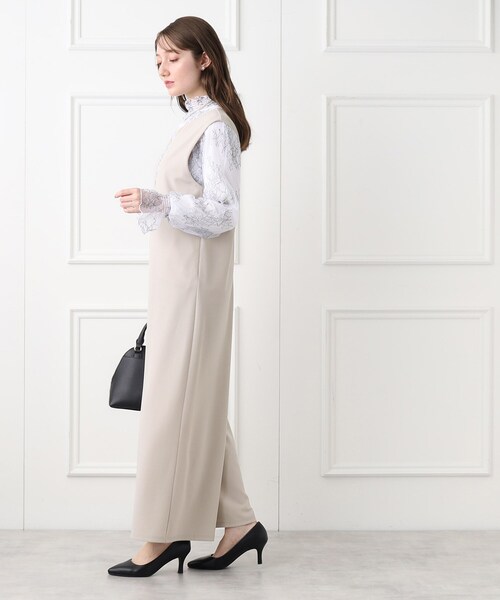 index（インデックス）の「◆≪通勤・セレモニー対応≫ 前後2way/カットジョーゼットサロペット【イージーケア/洗濯機洗い可】（サロペット/オーバーオール・レディース・チャコールグレー/ナチュラル/ブラック・36/38/42/40）」の12枚目の写真