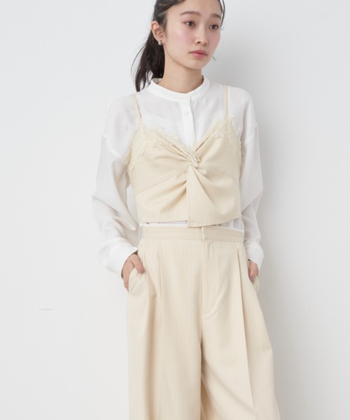 earth music&ecology（アースミュージックアンドエコロジー）の「ピンストライプ胸元レースビスチェ（ベスト・レディース・グレー系その他/ベージュ・FREE）」の14枚目の写真