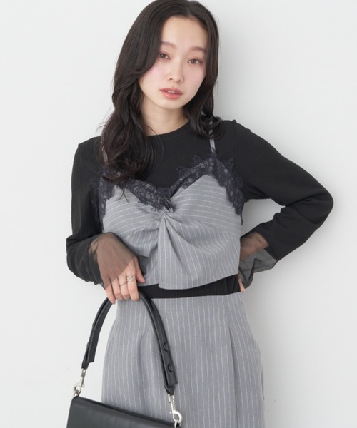 earth music&ecology（アースミュージックアンドエコロジー）の「ピンストライプ胸元レースビスチェ（ベスト・レディース・グレー系その他/ベージュ・FREE）」の10枚目の写真