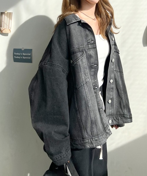 Futier land(フューティアランド)の「ビッグシルエットデニムジャケット(デニムジャケット・レディース・ライトブルー/ブラック/ブルー・MEDIUM)」の16枚目の写真