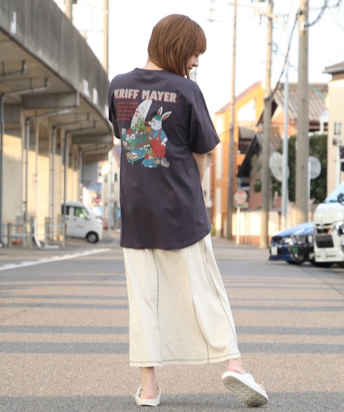 KRIFF MAYER Lady's Collection（クリフメイヤーレディースコレクション）の「キャンプラビットAライン半袖T（Tシャツ/カットソー・レディース・ブルー/その他5/チャコール/グレー/オフホワイト/カラフル/グリーン/レッド・LARGE/MEDIUM）」の18枚目の写真