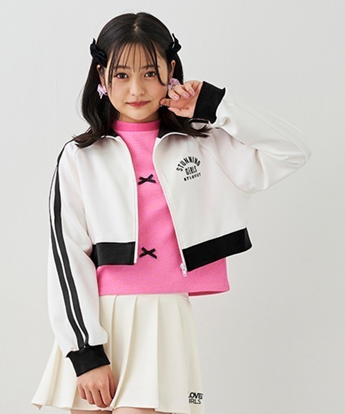 by LOVEiT（バイラビット）の「ショートトラックジャケット（ジャージ・キッズ・オフホワイト/ブラック/ラベンダー・130cm/120cm/140cm/150cm/160cm）」の2枚目の写真