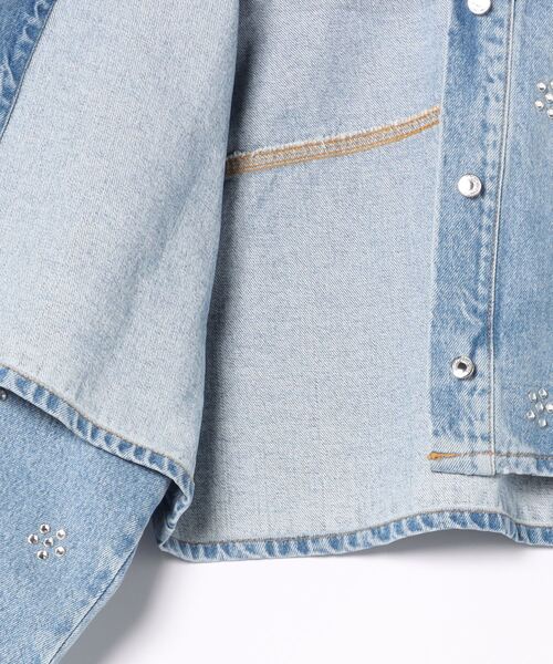 MSGM（エムエスジーエム）の「CRYSTAL FLOWER クロップドデニムジャケット（デニムジャケット・レディース・ライトブルー・38）」の2枚目の写真