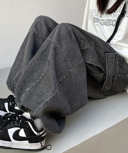 SHEPP(シープ)の「デニムバルーンシルエット ワイドカーゴパンツ(カーゴパンツ・メンズ・ブラック/ブルー・M/L/XL)」の3枚目の写真