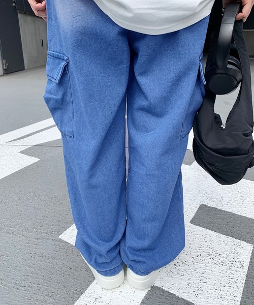 SHEPP(シープ)の「デニムバルーンシルエット ワイドカーゴパンツ(カーゴパンツ・メンズ・ブラック/ブルー・M/L/XL)」の17枚目の写真