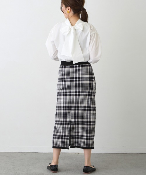 NICOLE white（ニコルホワイト）の「前後２ＷＡＹボウタイブラウス（シャツ/ブラウス・レディース・ブラック/オフホワイト/グリーン・FREE）」の13枚目の写真