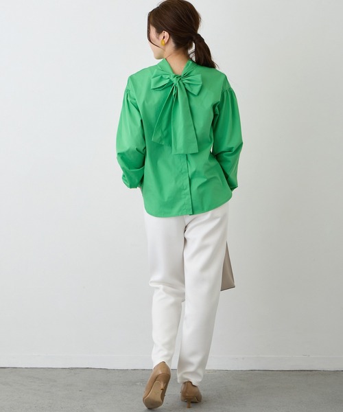 NICOLE white（ニコルホワイト）の「前後２ＷＡＹボウタイブラウス（シャツ/ブラウス・レディース・ブラック/オフホワイト/グリーン・FREE）」の17枚目の写真