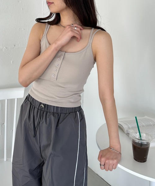 美品 CARLA Lady shoulder tops（チャコール・肩パッド付 美品 CARLA Lady shoulder tops（チャコール・肩パッド付 シャツ