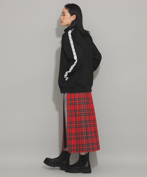 REMME(レメ)の「REMME / チェルシー ブーツ(ブーツ・レディース・ブラック・38/37/36/39/35)」の2枚目の写真