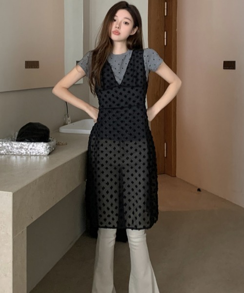 Sibra(シブラ)の「チュールワンピース(ワンピース・レディース・ブラック/アイボリー/ホワイト・M)」の21枚目の写真