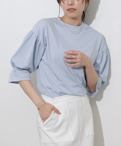 Pierrot（ピエロ）の「接触冷感キャンディスリーブTシャツ（Tシャツ/カットソー・レディース・ブラック/ライトブルー/グレイッシュベージュ/オフホワイト・L/M）」の14枚目の写真