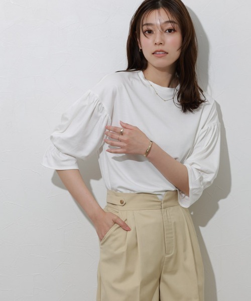 Pierrot（ピエロ）の「接触冷感キャンディスリーブTシャツ（Tシャツ/カットソー・レディース・ブラック/ライトブルー/グレイッシュベージュ/オフホワイト・L/M）」の8枚目の写真