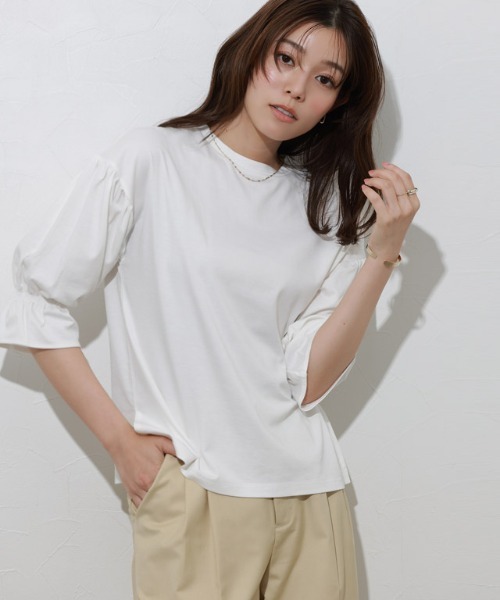 Pierrot（ピエロ）の「接触冷感キャンディスリーブTシャツ（Tシャツ/カットソー・レディース・ブラック/ライトブルー/グレイッシュベージュ/オフホワイト・L/M）」の10枚目の写真