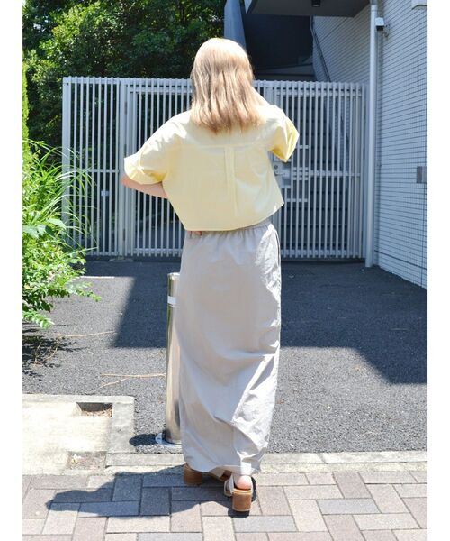 Ungrid(アングリッド)の「フロントジップラインスカート(スカート・レディース・ベージュ/ネイビー・FREE)」の6枚目の写真