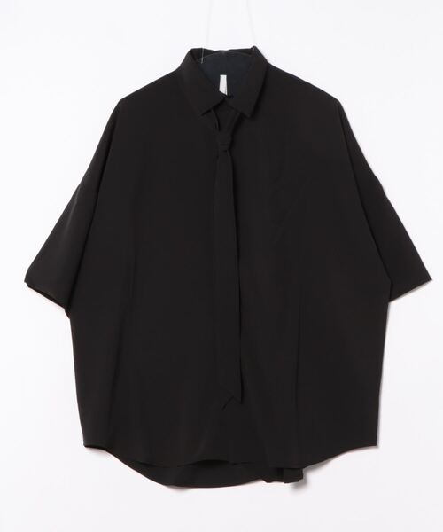 THISIS(ディスイズ)の「ポリストレッチ ネクタイシャツ レディース(シャツ/ブラウス・レディース・ホワイト/チャコールグレー/ブラック・LARGE/X-LARGE/MEDIUM)」の6枚目の写真