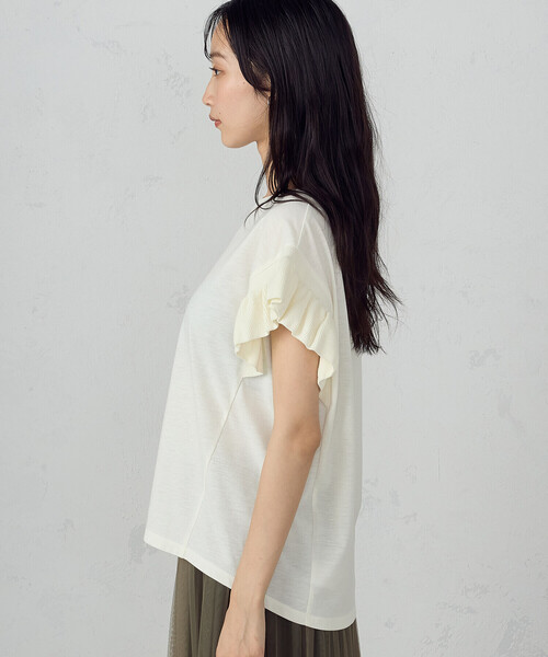 COMME CA ISM(コムサイズム)の「フリルカットソー(Tシャツ/カットソー・レディース・アイボリー/ブラック・MEDIUM/LARGE)」の8枚目の写真