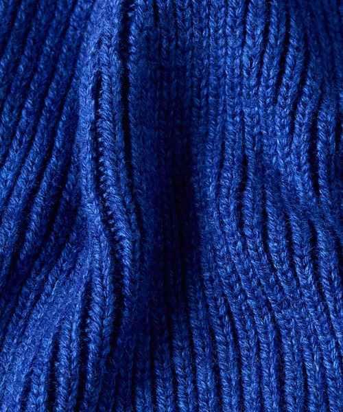 G-STAR(ジースター)の「GEFFO LONG BEANIE/ワンポイントブランドロゴニット帽(ニットキャップ/ビーニー・メンズ・ダークブラック/ブルー・ONE SIZE)」の6枚目の写真