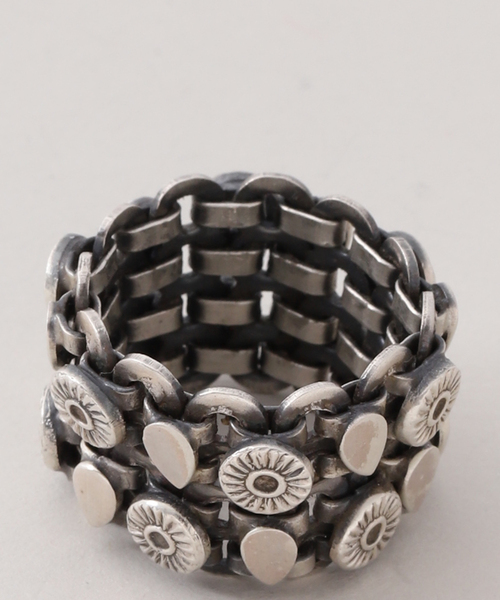 EDIFICE(エディフィス)の「THARU SILVER(タルー シルバー) Double Ring SUN(リング・メンズ・シルバー・17/19)」の2枚目の写真