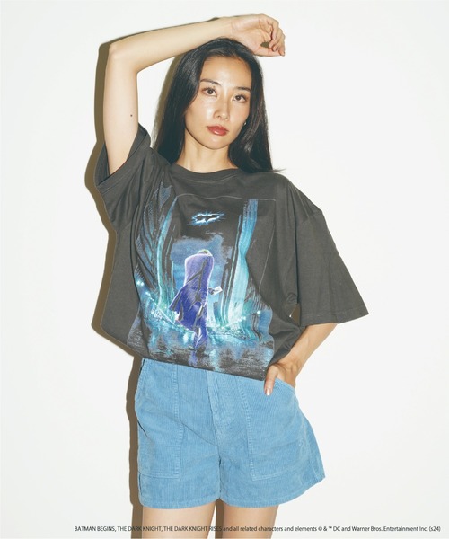 CULTURE SUPPLY(カルチャー サプライ)の「THE DARK KNIGHT BIG PRINT Tシャツ Ⅰ(Tシャツ/カットソー・レディース・スミクロ・FREE)」の8枚目の写真