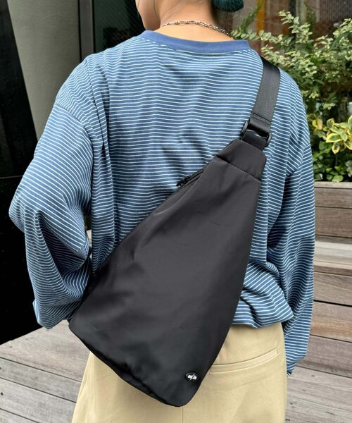 CIAOPANIC TYPY（チャオパニックティピー）の「【asis】ナイロンボディバッグ（ショルダーバッグ・レディース・ブラック/カーキ・ONE SIZE）」の21枚目の写真