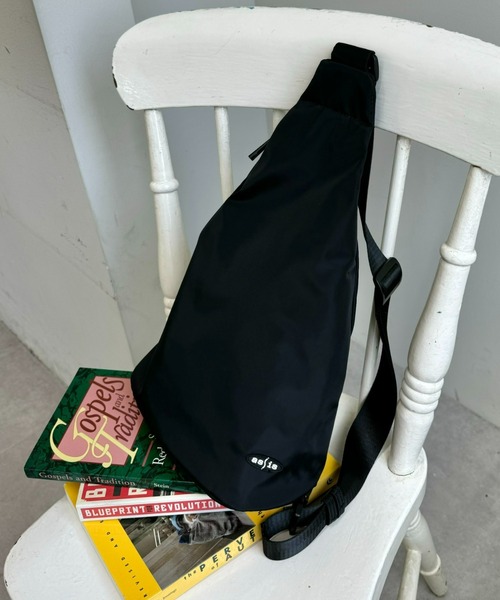 CIAOPANIC TYPY（チャオパニックティピー）の「【asis】ナイロンボディバッグ（ショルダーバッグ・レディース・ブラック/カーキ・ONE SIZE）」の10枚目の写真
