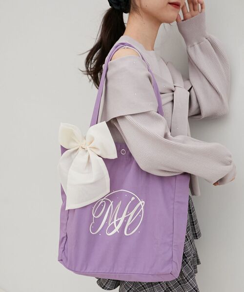 MAJESTIC LEGON（マジェスティックレゴン）の「リボンモチーフセットロゴトートバッグ（トートバッグ・レディース・ピンク/アイボリー/ブラック/ボルドー/ブルー/パープル/イエロー/オレンジ/グリーン・FREE）」の5枚目の写真