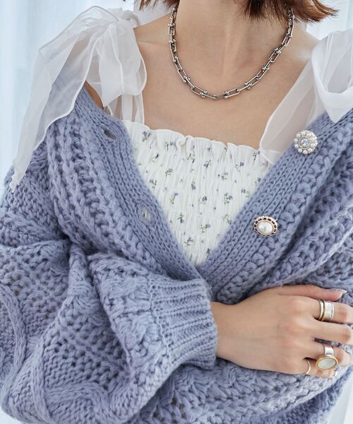 MAJESTIC LEGON(マジェスティックレゴン)の「カップ付肩リボンシャーリングキャミ(キャミソール・レディース・ピンク/ホワイト系その他2/ブルー系その他2/ピンク系その他2/ブルー/イエロー系その他/ライトピンク・MEDIUM)」の15枚目の写真