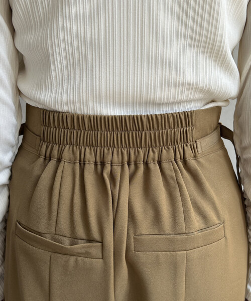 Thevon（ゼボン）の「裾ターンバックスラックスパンツ（スラックス・レディース・ブラック/オレンジ/ベージュ・M/S）」の4枚目の写真