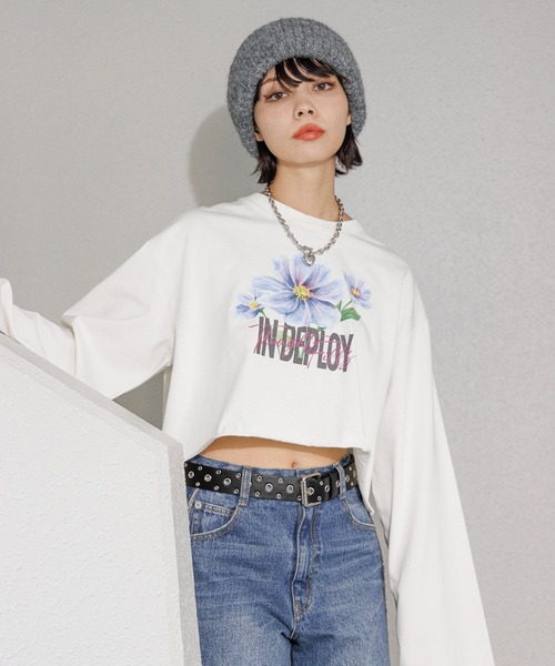 PAGEBOY(ページボーイ)の「フラワーダブルロゴロンT(Tシャツ/カットソー・レディース・オフホワイト/ブラック・FREE)」の6枚目の写真