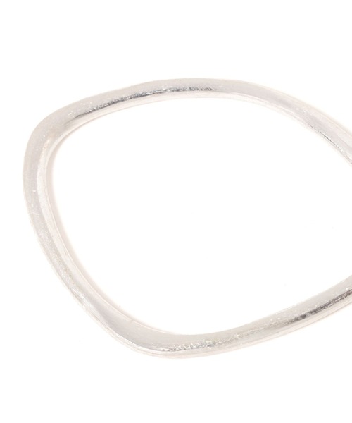 LAKOLE（ラコレ）の「変形デザインバングル / 144591（バングル/リストバンド・レディース・その他1・FREE）」の3枚目の写真