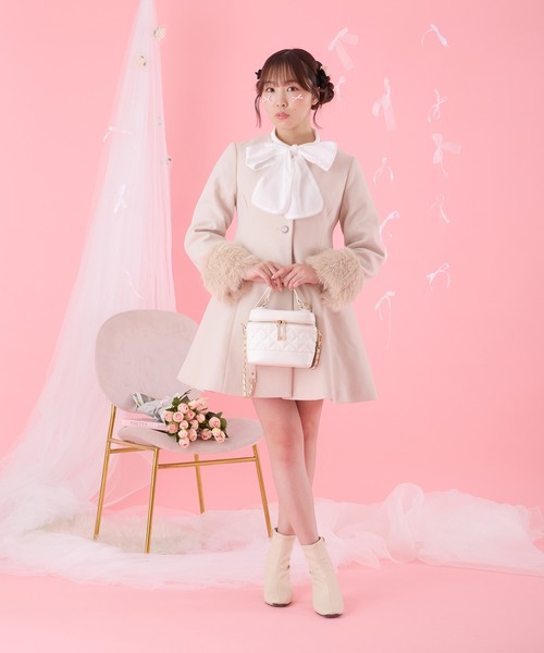 apres jour（アプレジュール）の「フェイクファーカラーコート【ZOZOTOWN限定アイテム】（その他アウター・レディース・アイボリー/ブラック/ブルーグレー/ピンクベージュ/チャコール・フリー/X-LARGE）」の13枚目の写真