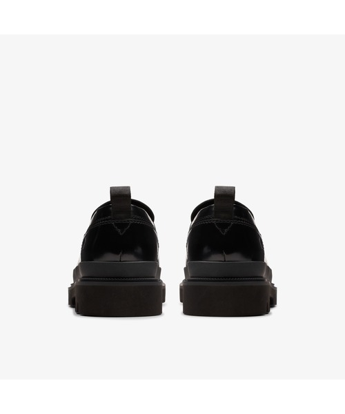Clarks（クラークス）の「Badell Easy / バデルイージー（ブラックハイ