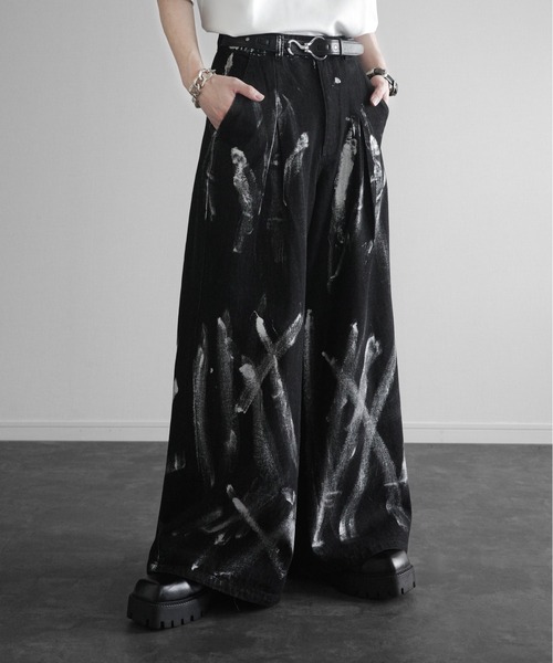 KUUUPY（クーピー）の「Foil Print Wide Denim Pants - 箔プリントワイドデニムパンツ（その他パンツ・メンズ・ブルー/ブラック・LARGE/MEDIUM/SMALL）」の12枚目の写真
